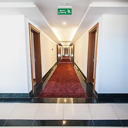 Alptekin Отель