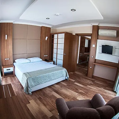 Отель Alptekin 3*